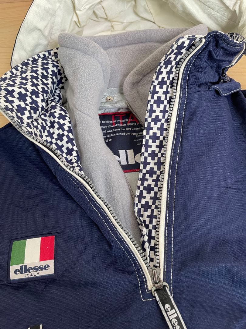 ellesse ウィンタースポーツ　 ウェア（上着）