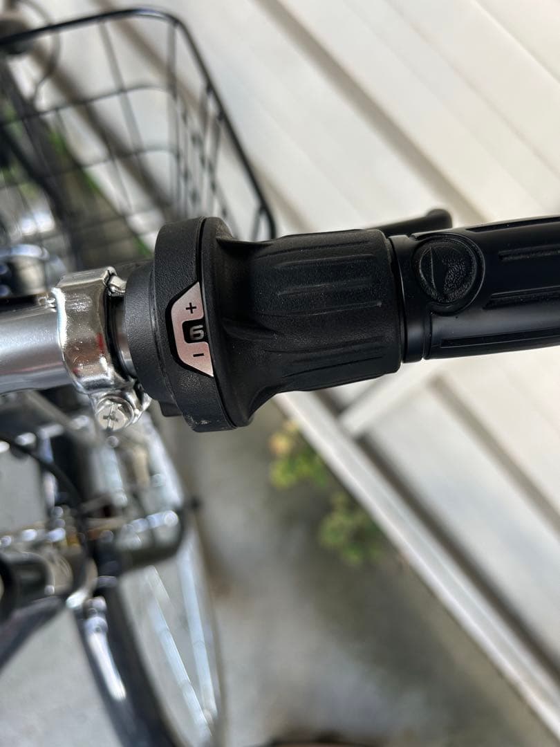 自転車　27インチ　ママチャリ　変速付き　札幌　8月まで