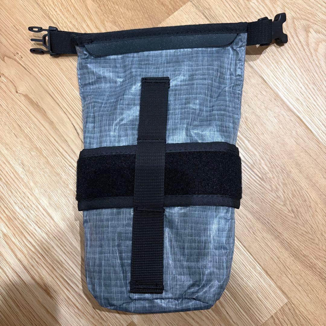 WOLF TOOTH ROLLTOP BAG 1L マウント付き