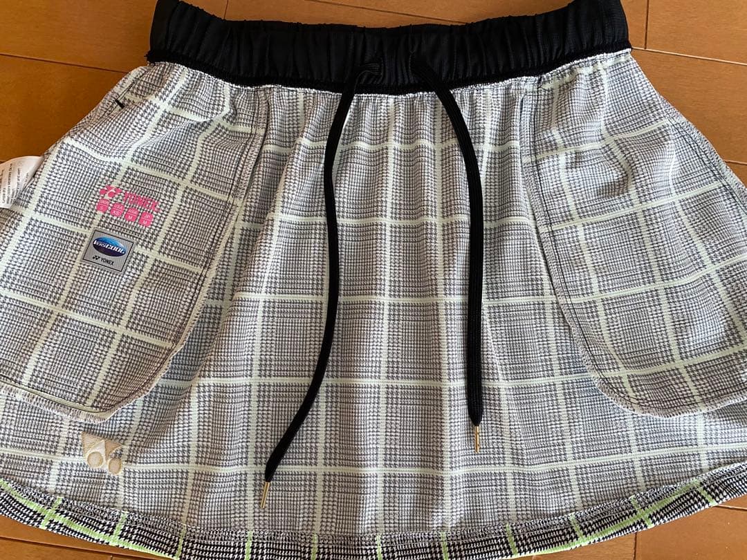 ヨネックス　セットアップ　Mサイズ　美品