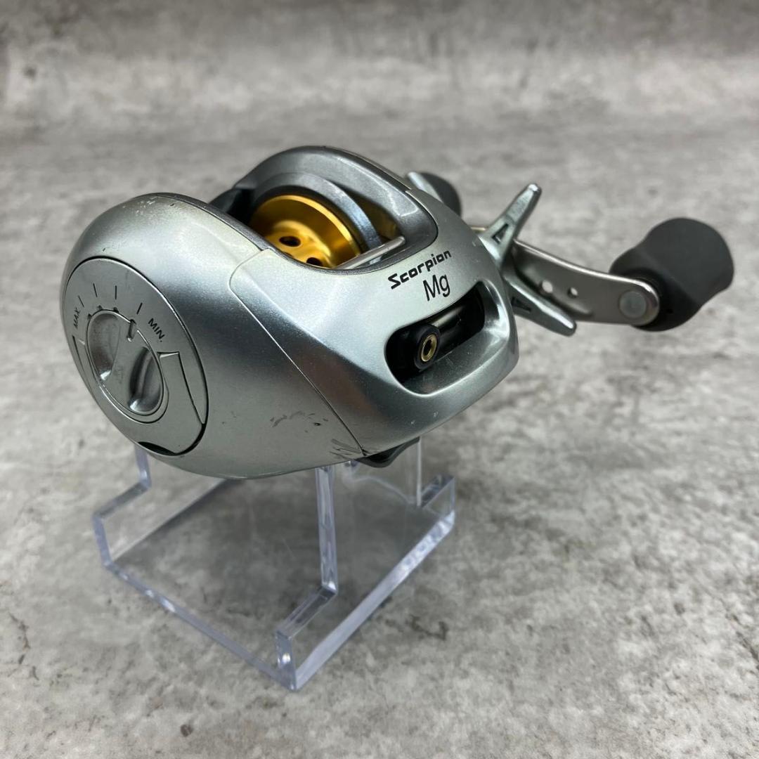 希少 日本製 SHIMANO スコーピオン Mg 1001 左 リール シマノ