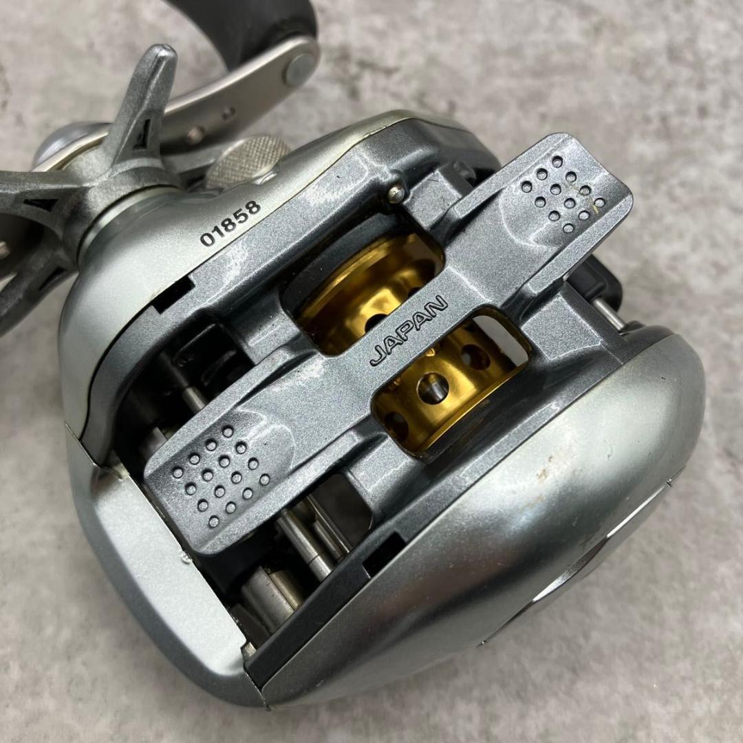 希少 日本製 SHIMANO スコーピオン Mg 1001 左 リール シマノ