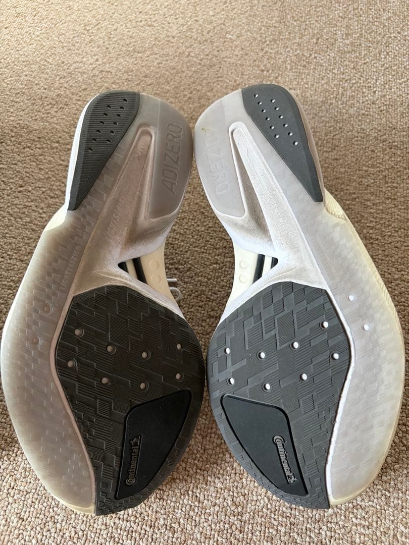 一回のみの着用　adidas ADIZERO BOSTON 13 24.5cm