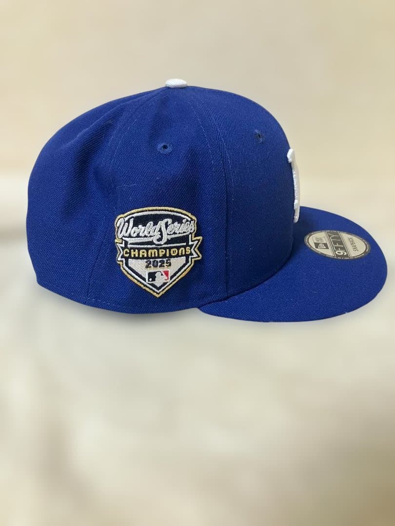 ふ*け様 【新品】LAドジャース 9FIFTY スナップバック WS2025優勝