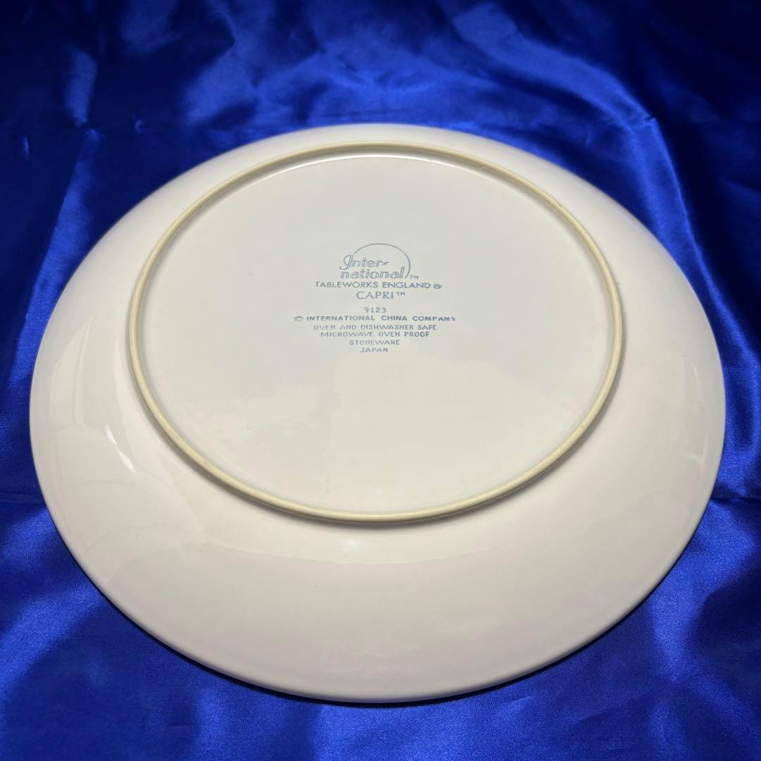 【匿名配送】CAPRI カプリ　皿　3枚セット　直径：約27.5cm　イギリス製