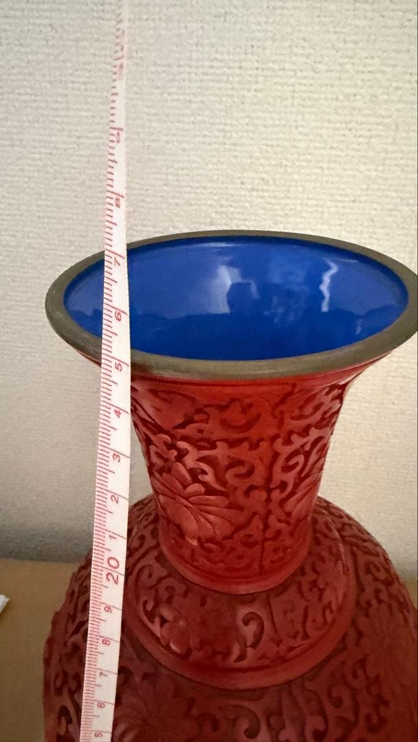 花器　中国　中国工芸品　紫禁城　堆朱　花瓶　東洋風　シノワズリ　漆器　東洋骨董