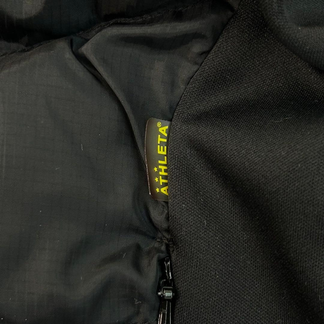 【ATHLETA】フーディダウンジャケット 異素材切替 防寒 黒 M フットサル