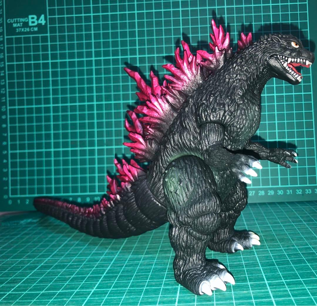ゴジラ2000⭐️ゴジラ50周年メモリアルボックス版　カード付き　ゴジラミレニアム