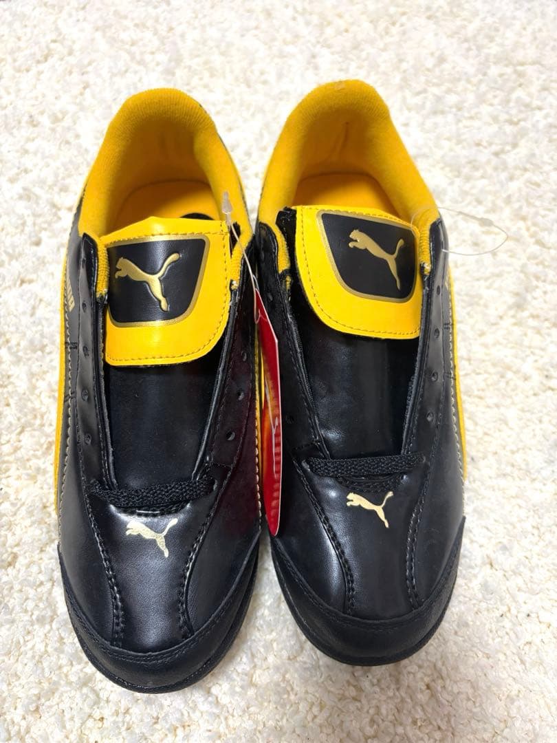 PUMA プーマ　23センチ　シューズ　スパイク　靴　未使用品　人気　子供