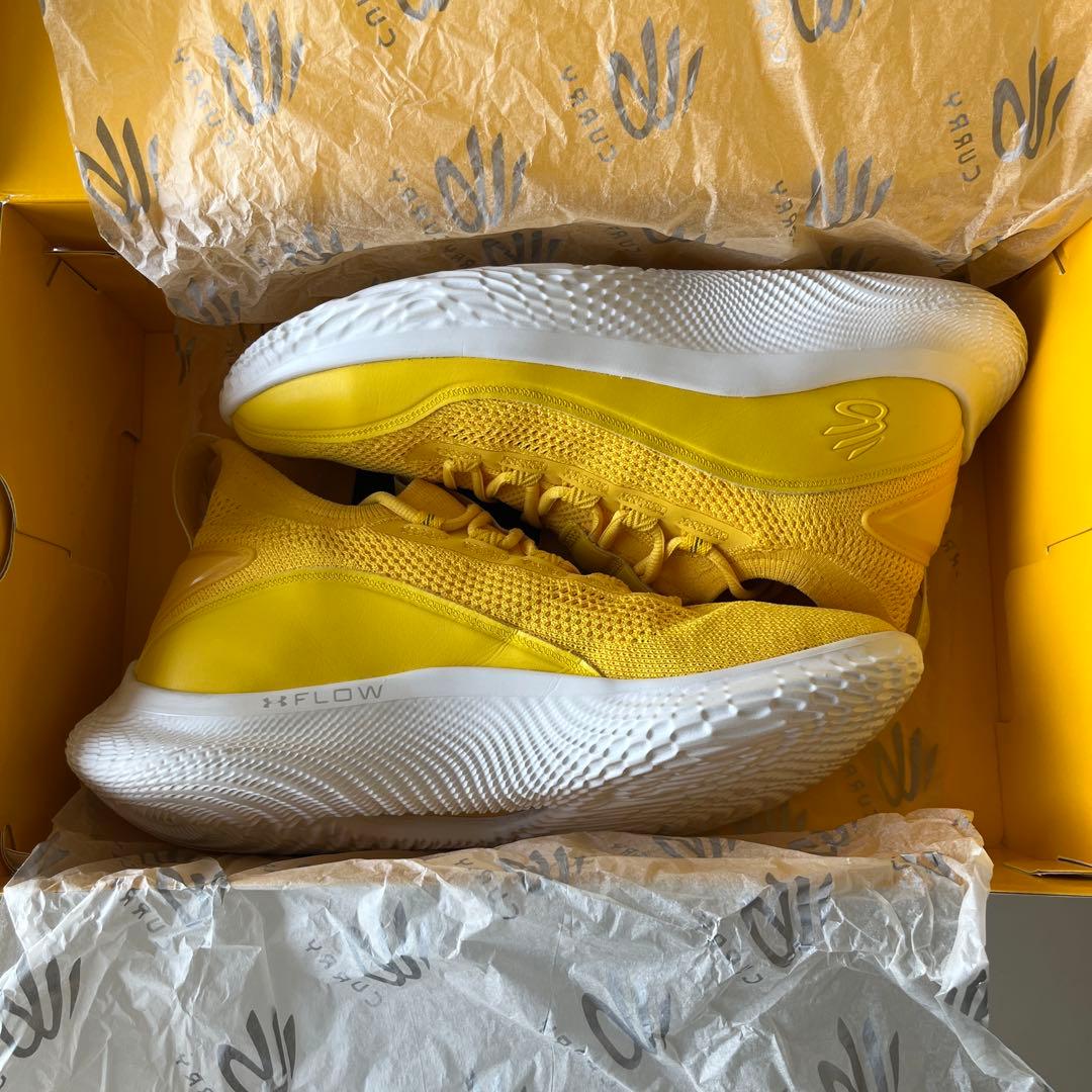 【ほぼ新品】CURRY 8 黄色 29.0 US11