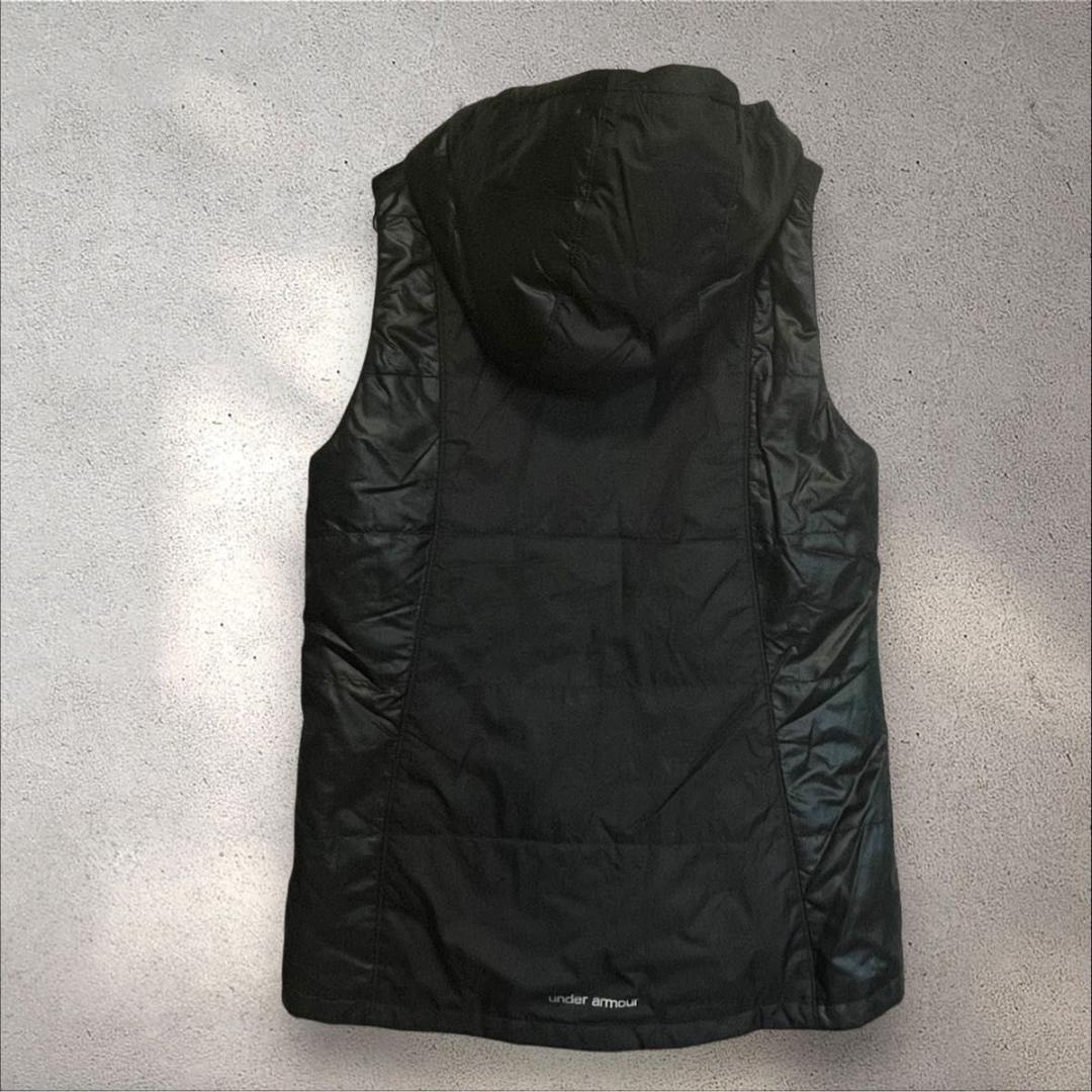 XL【UNDER ARMOUR】STORM フードベスト 撥水 軽量 ゴルフ薄手