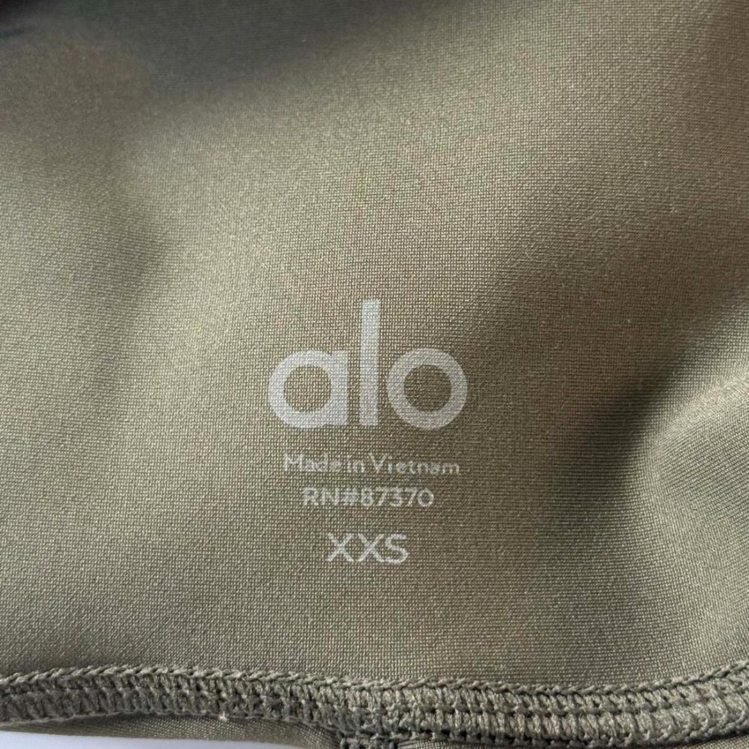 alo yoga エアリフト レギンス XXS ダークオリーブ