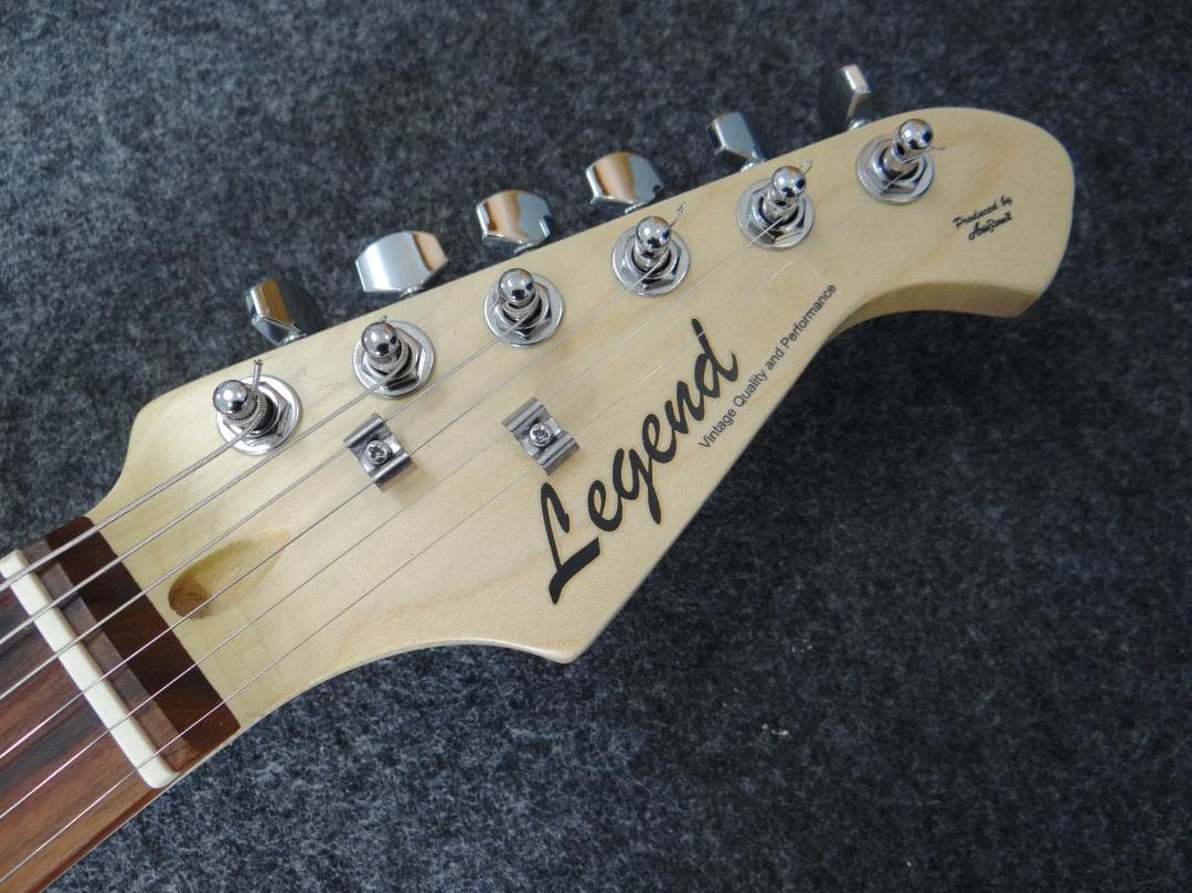 Legend Stratocaster 新品同様