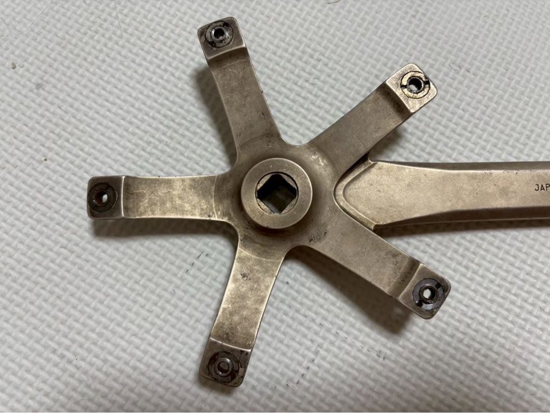 スギノ クランクセット 170mm NJS #006
