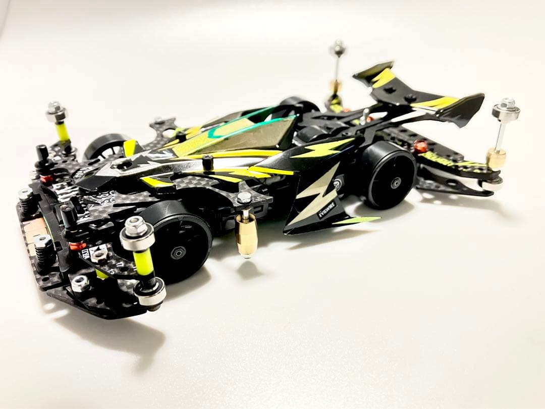 ミニ四駆完成品MSフレキ　AVANTE MK.Ⅱ イナズマプラズマ