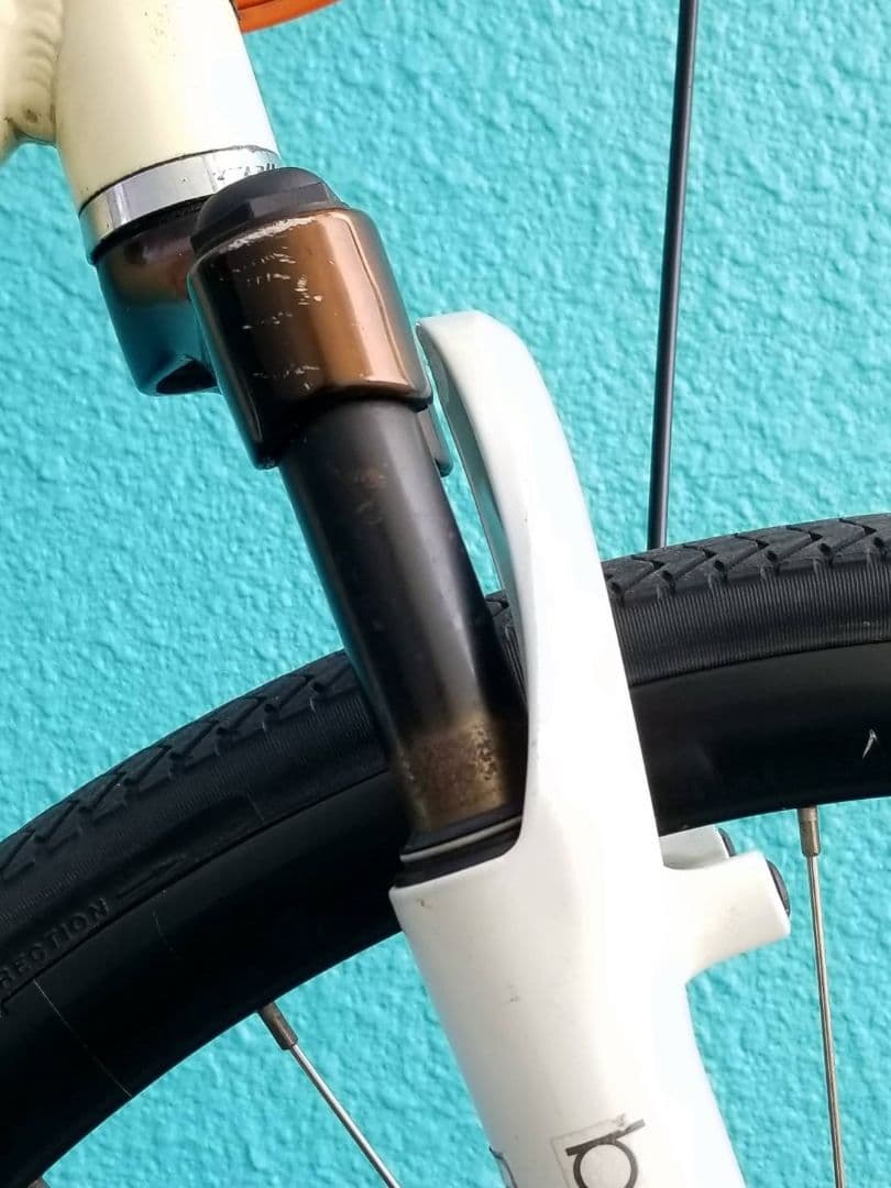 ◆取り来る人〜神戸Bianchi CIELO シエロ部品取り用〜前サスペンション