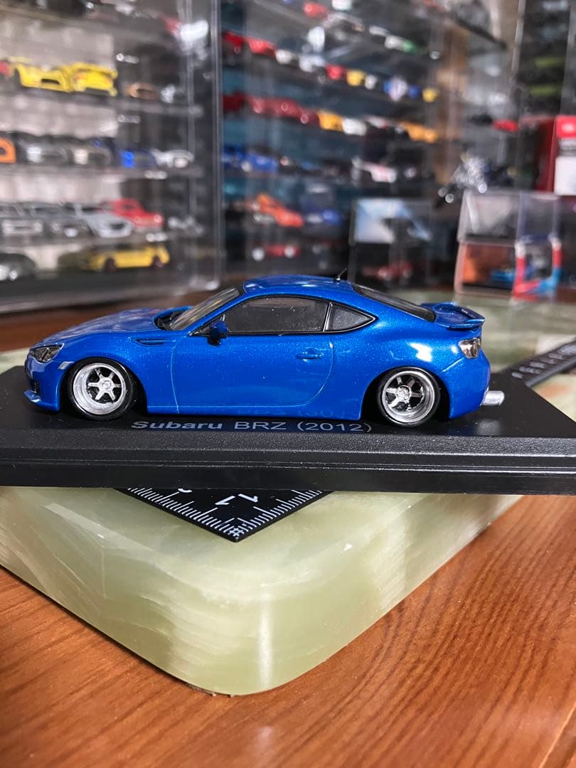 SUBARU BRZ 青 1/43 ローダウンカスタム　美品　ノレブ