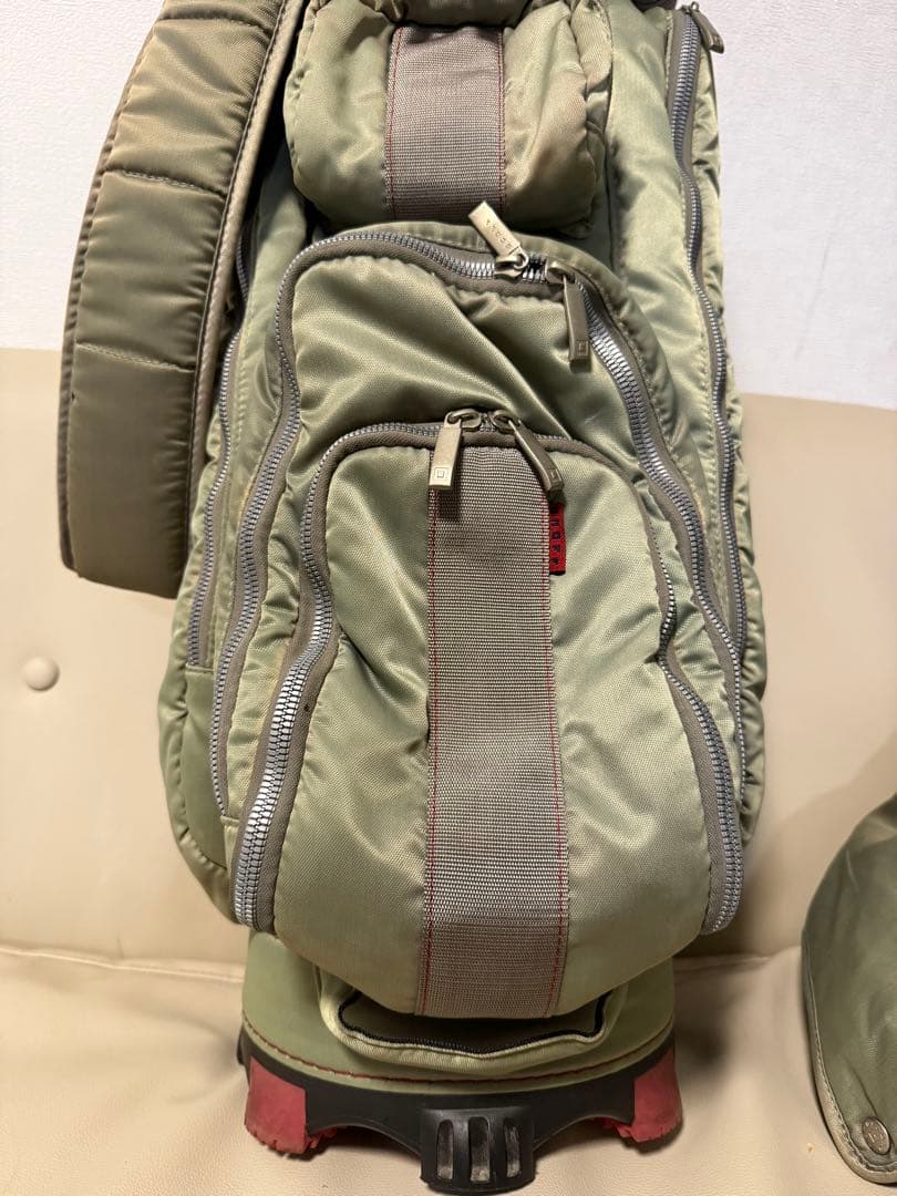 【送料込み】大人気完売品　廃盤希少　オノフ　ONOFF キャディバッグ
