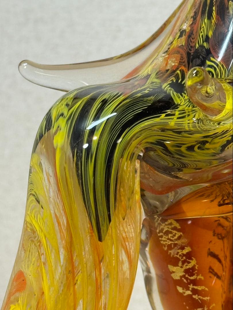 ガラス製の鳥　置物