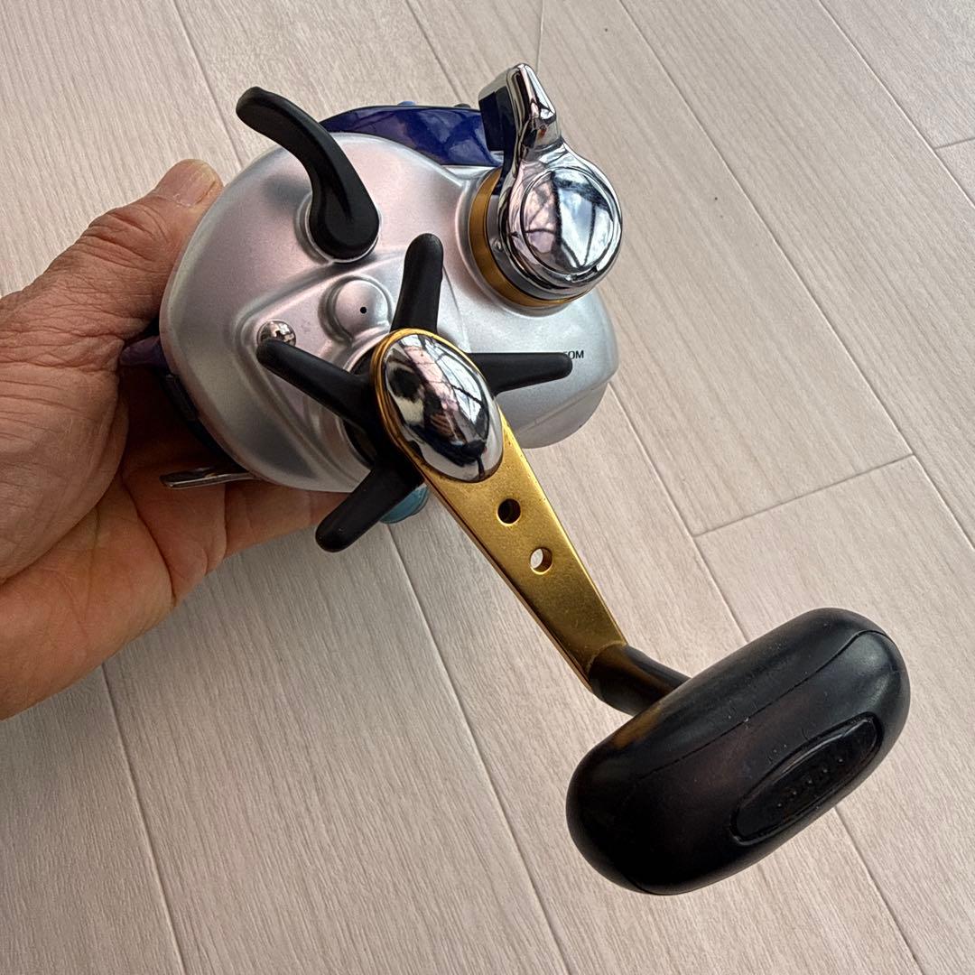 中古 DAIWA ダイワ ハイパータナコン 500Fe 801386 電動リール