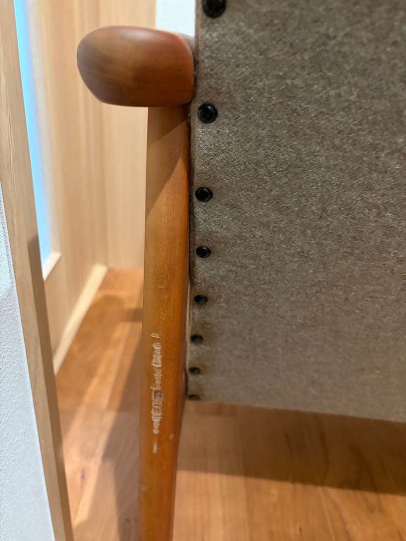 カリモク60 Kチェア 1シーター チェリー × フラノベージュkarimoku