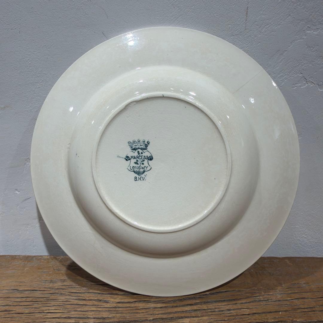 フランスアンティーク　Longwy b.h.v marceau プレート　23