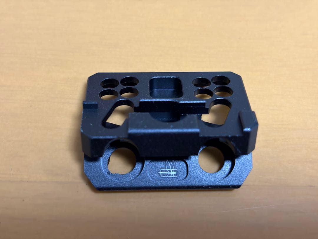 Surefire M300C フラッシュライト レプリカ M-Lok マウント