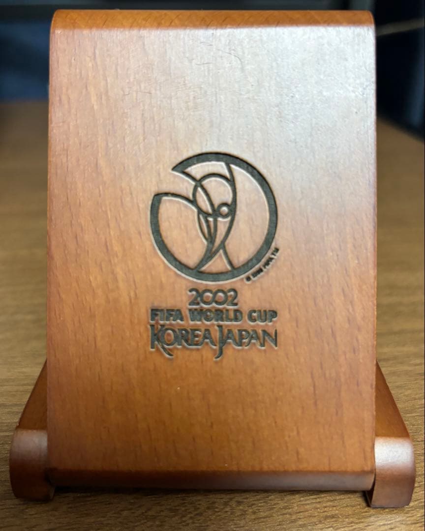 ワールドカップ！2002 FIFA WORLD CUP 銀メダル 木製ケース付き