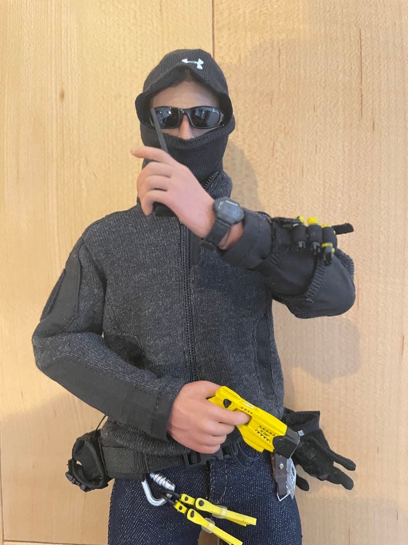 1/6アクションフィギュア　FBI