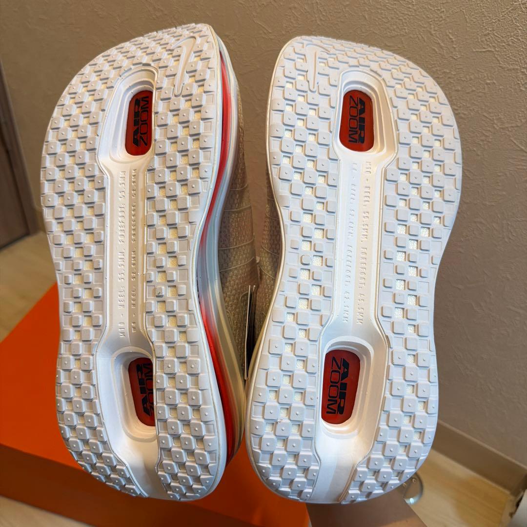 <新品未使用> NIKE ボメロプレミアム HQ2050-103 28.5cm