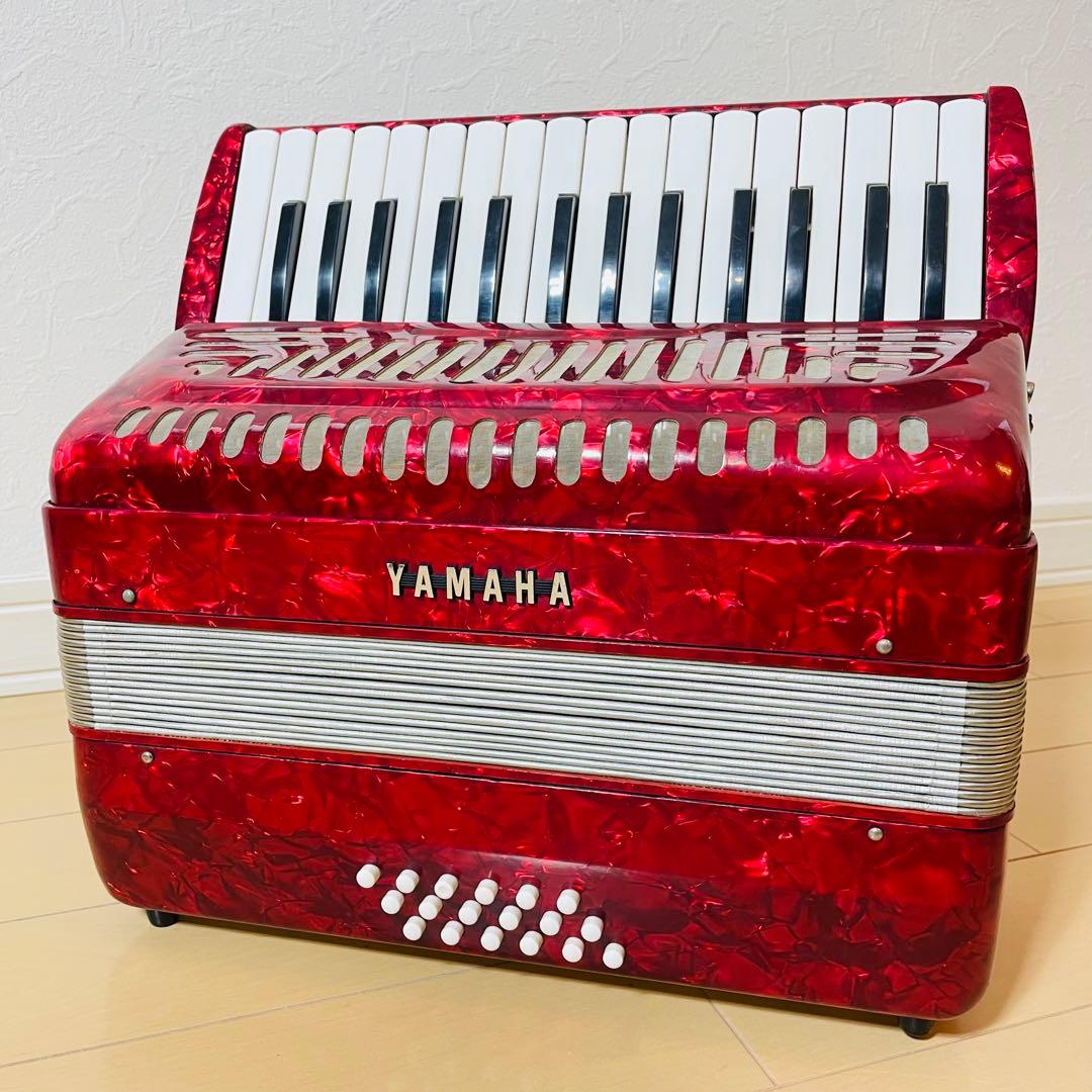 【動作良好品】YAMAHA　ヤマハ　アコーディオン　30鍵盤　初心者　8905