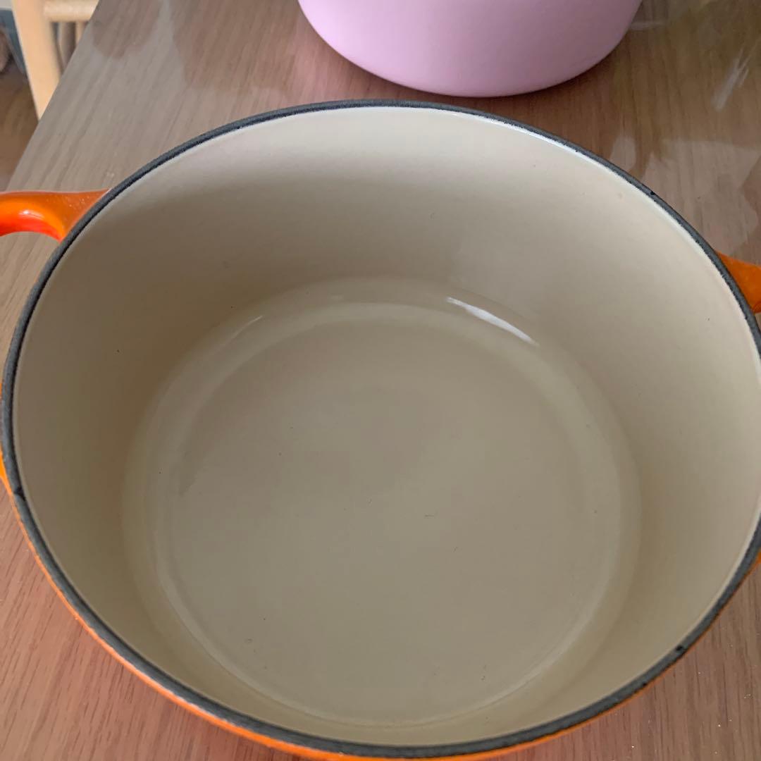 ルクルーゼ　ココットロンド　18cm