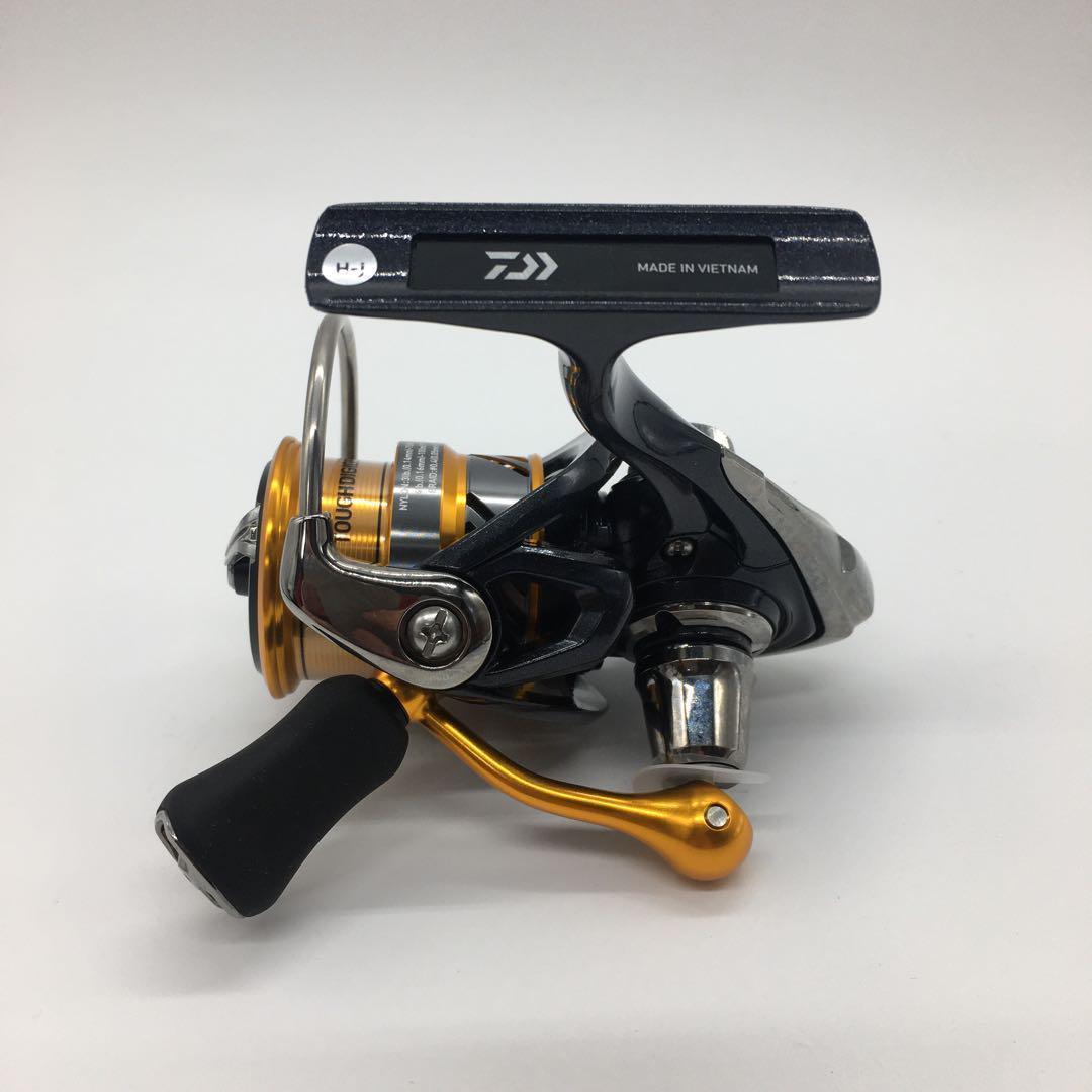 ダイワ スピニングリール レブロス LT2000S-XH スピニングリール