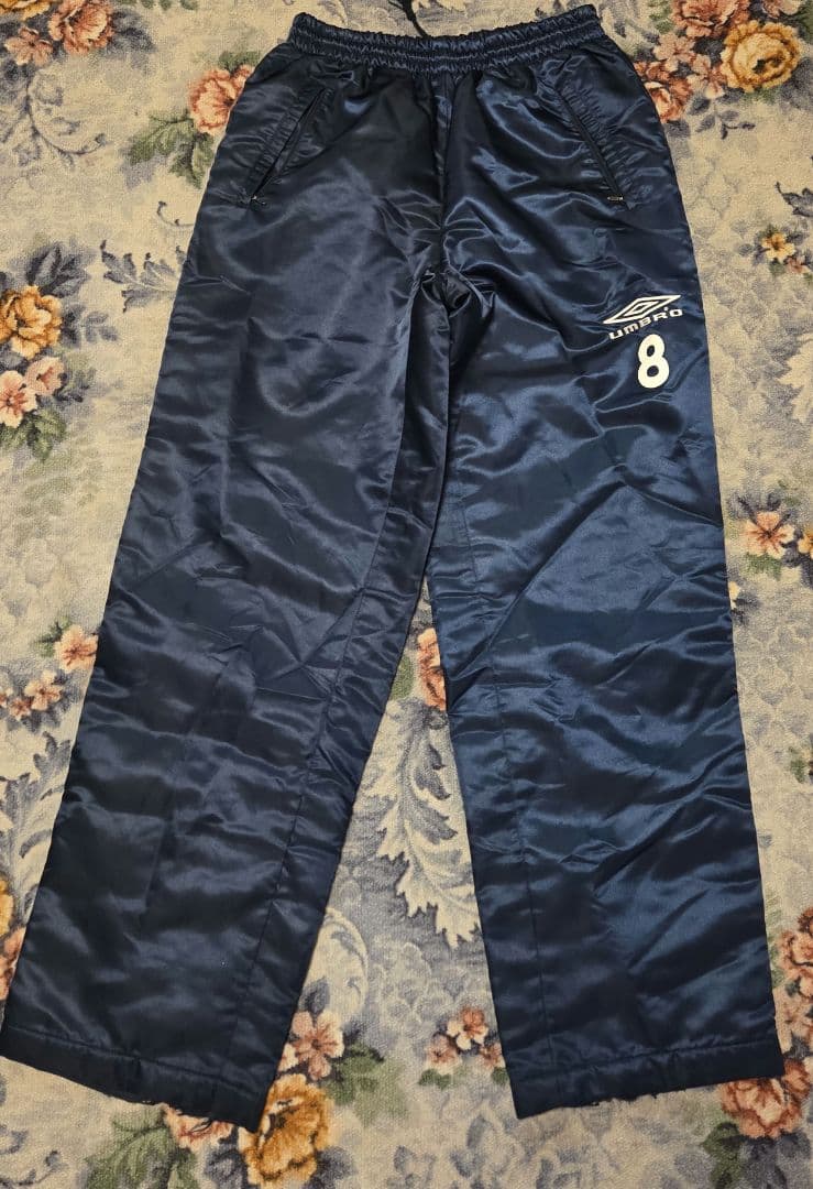 【2】岡山学芸館UMBRO ウィンドブレーカー 上下セット 8番