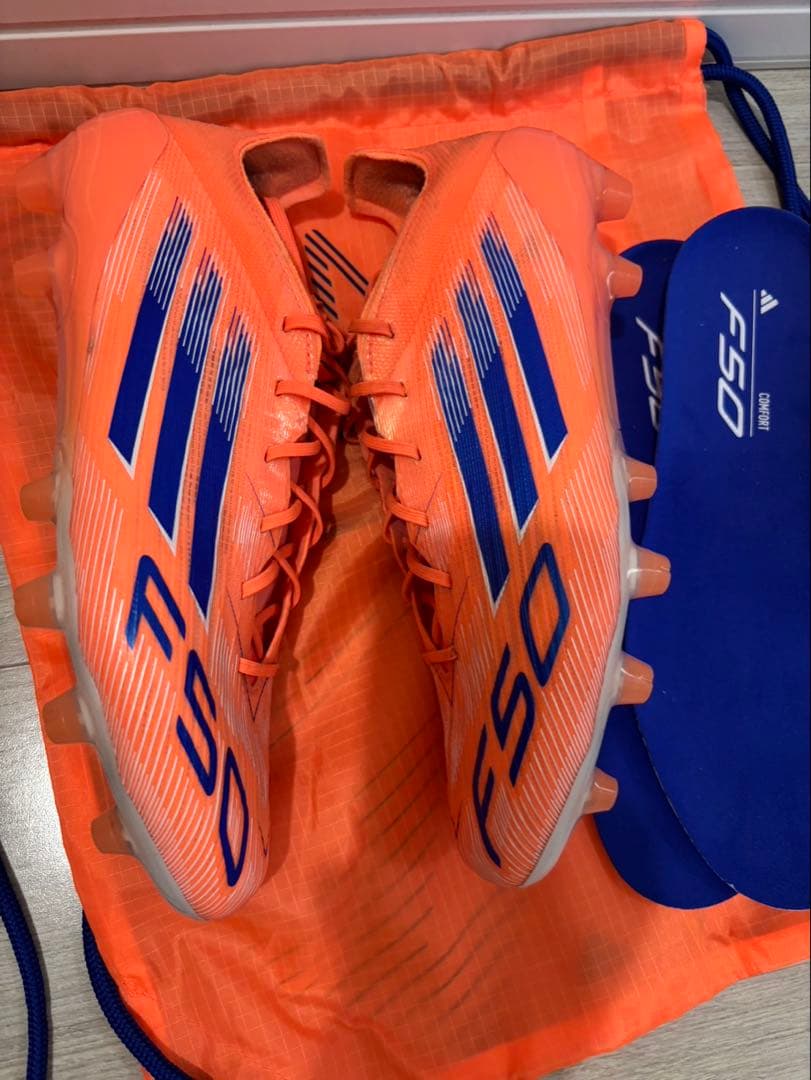 adidas F50 サッカースパイク オレンジ