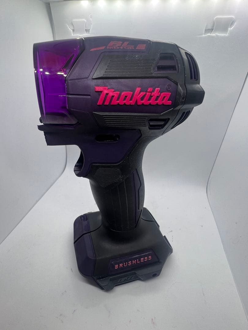 TD173D マキタハウジング　インパクトドライバー　18V