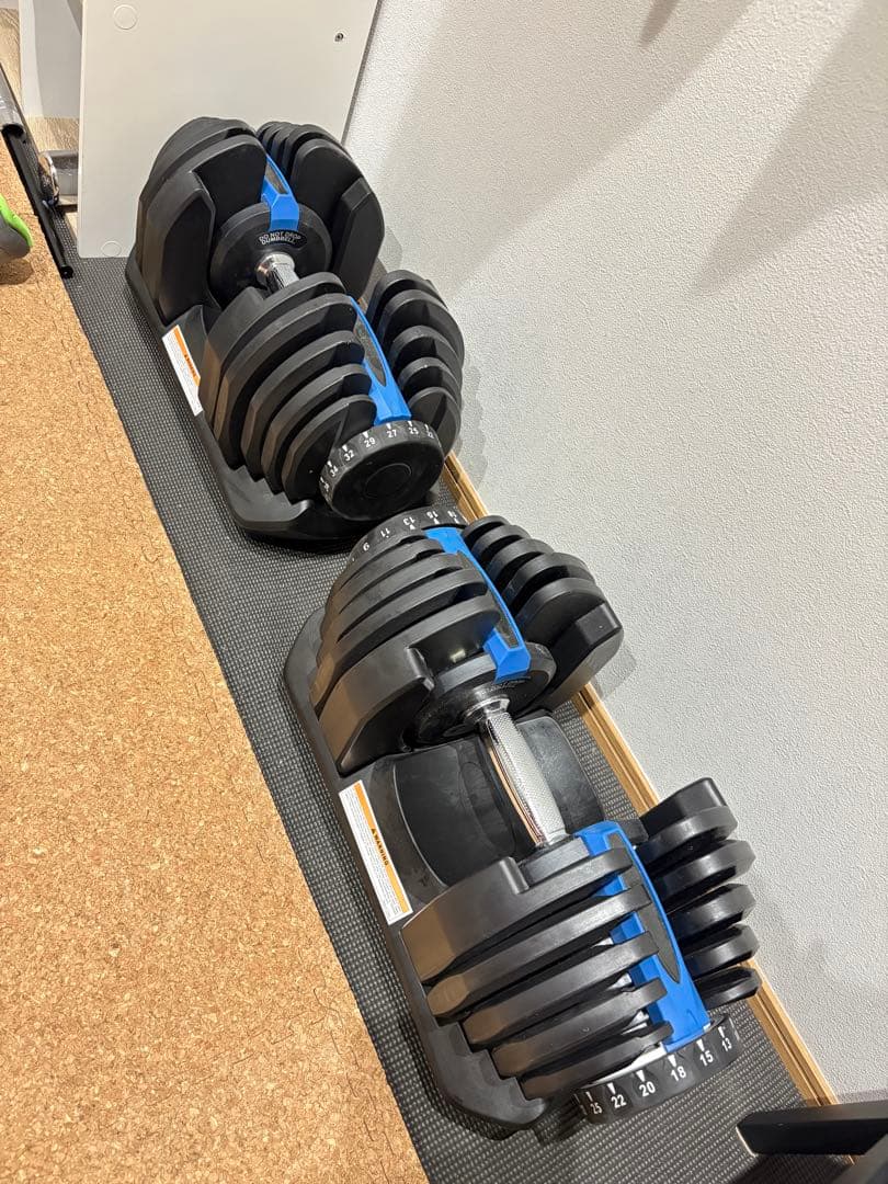 【KK】可変式ダンベル ダイヤル調整5Kg〜40Kg①