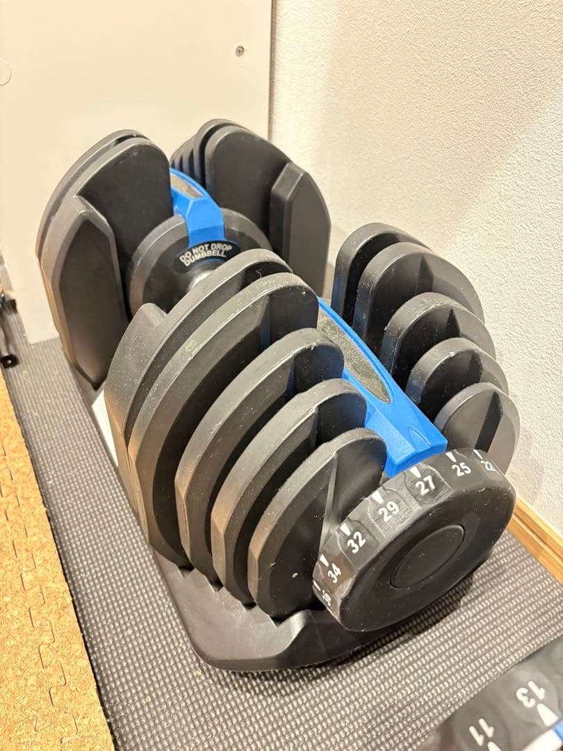 【KK】可変式ダンベル ダイヤル調整5Kg〜40Kg①