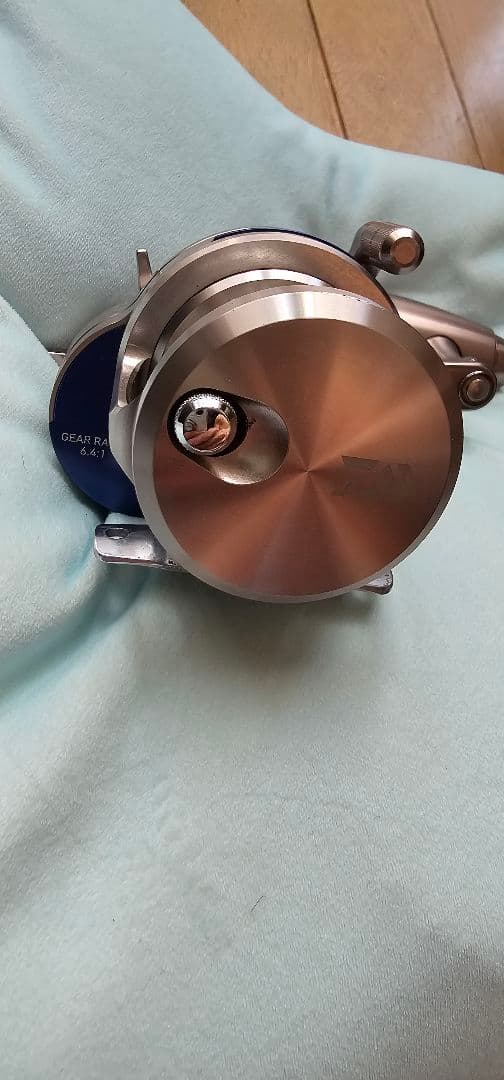 DAIWA SALTIGA 15H-SJ リール 収納ケース付き