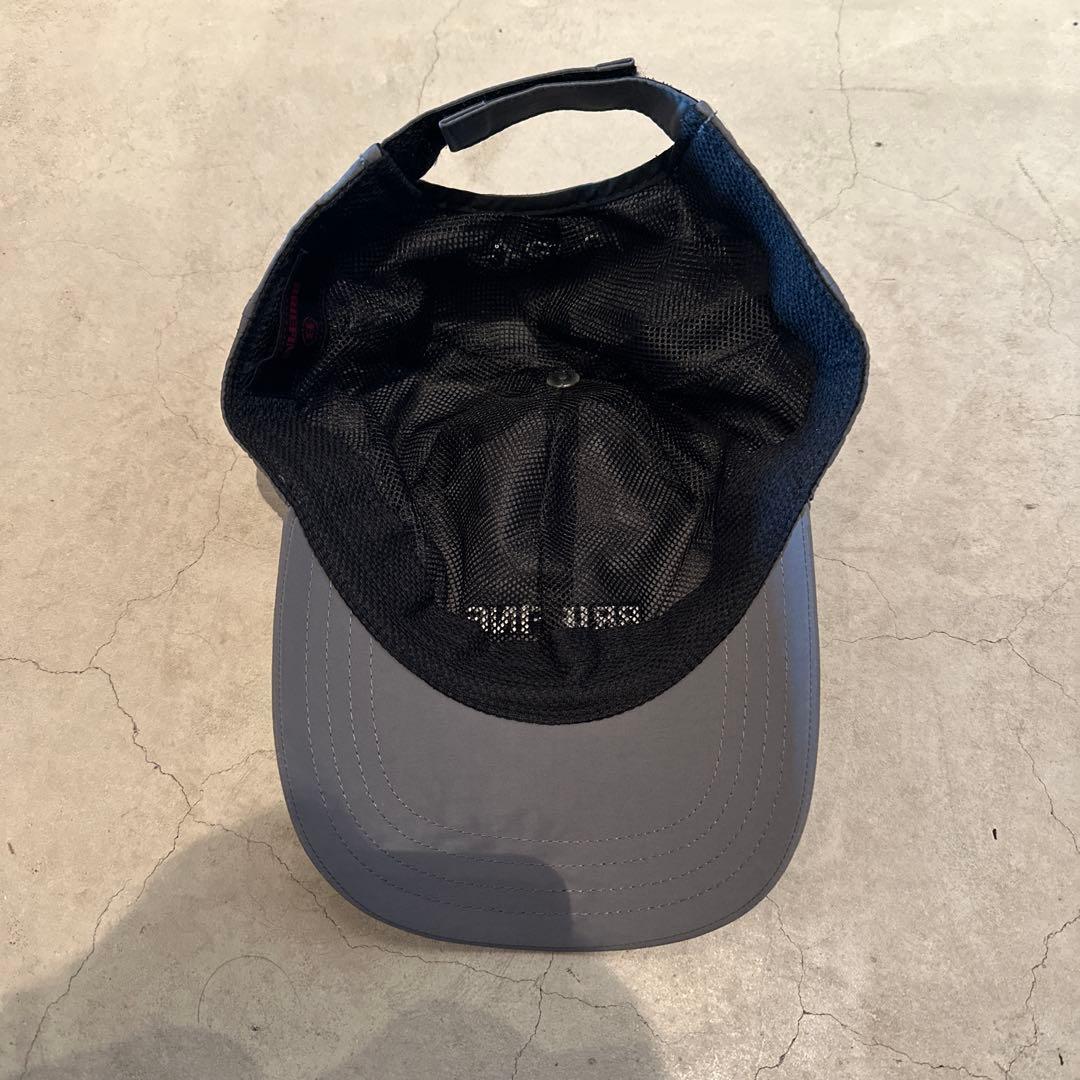 Briefing × Eyevol glass hold cap