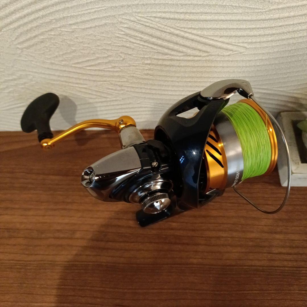 ダイワ スピニングリール レブロス LT4000-CXH
