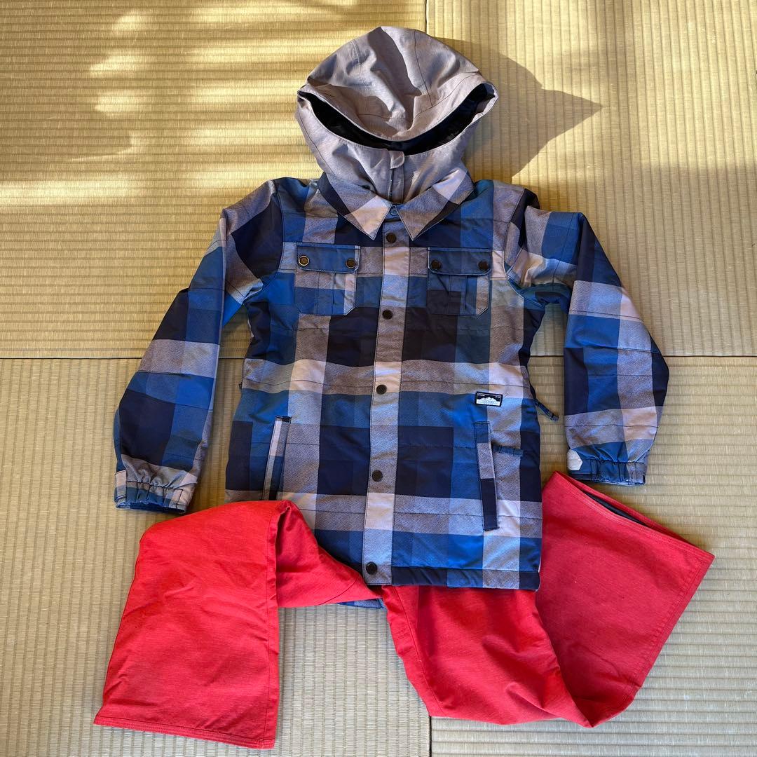 VOLCOM ボルコム　youth 130cm ウエア上下