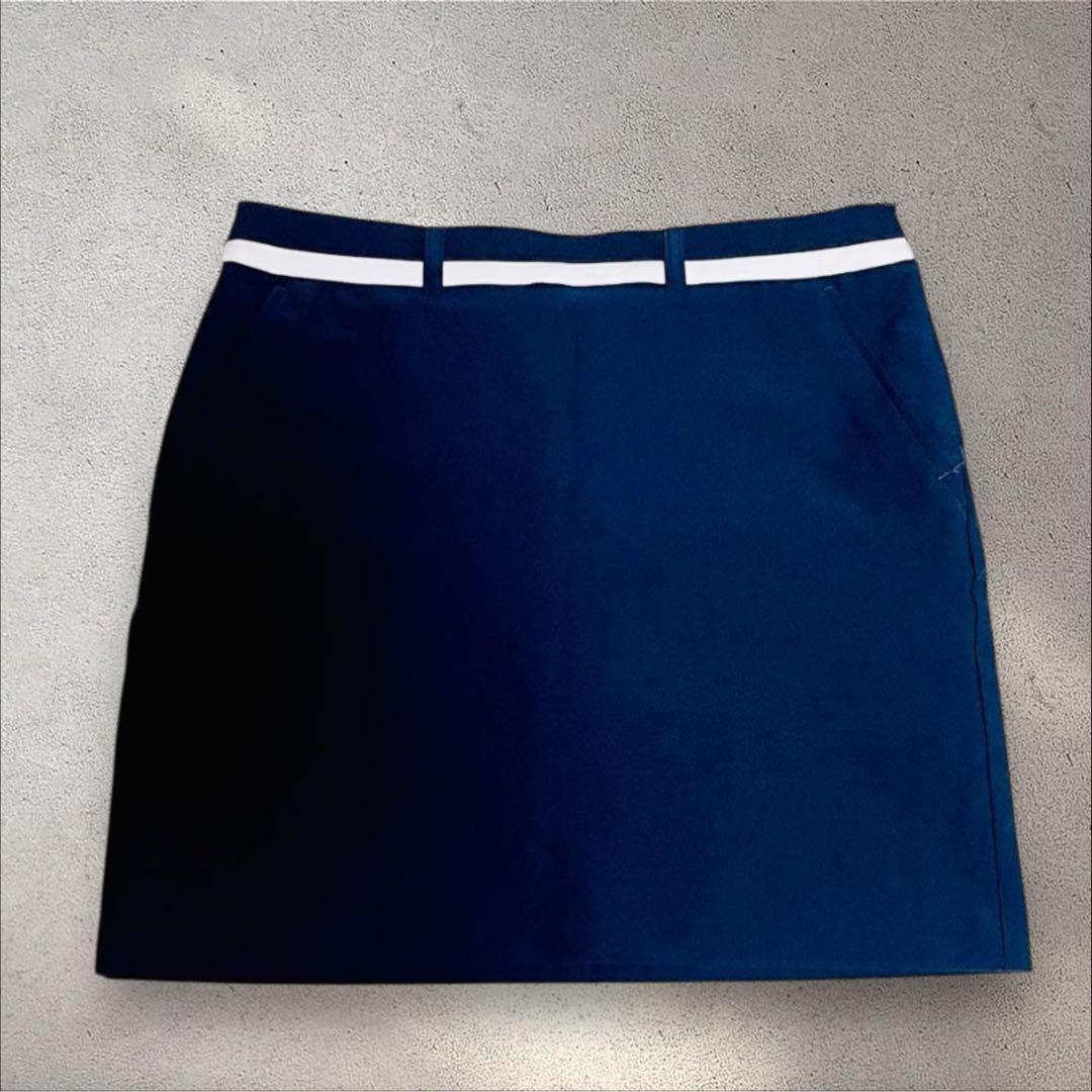 LL【TaylorMade】美品 ゴルフ スカート 紺白 パンツ付 ロゴ 希少