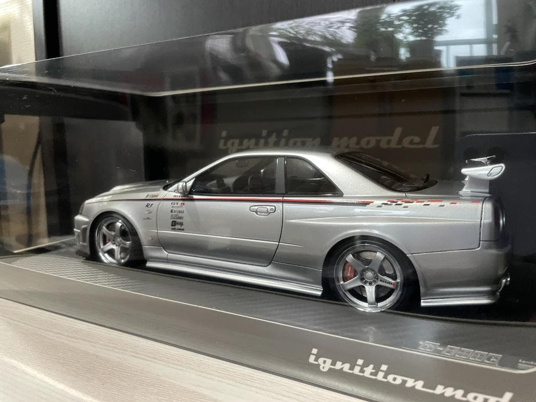 イグニッションモデル　スカイラインR34GT-R　R-tune