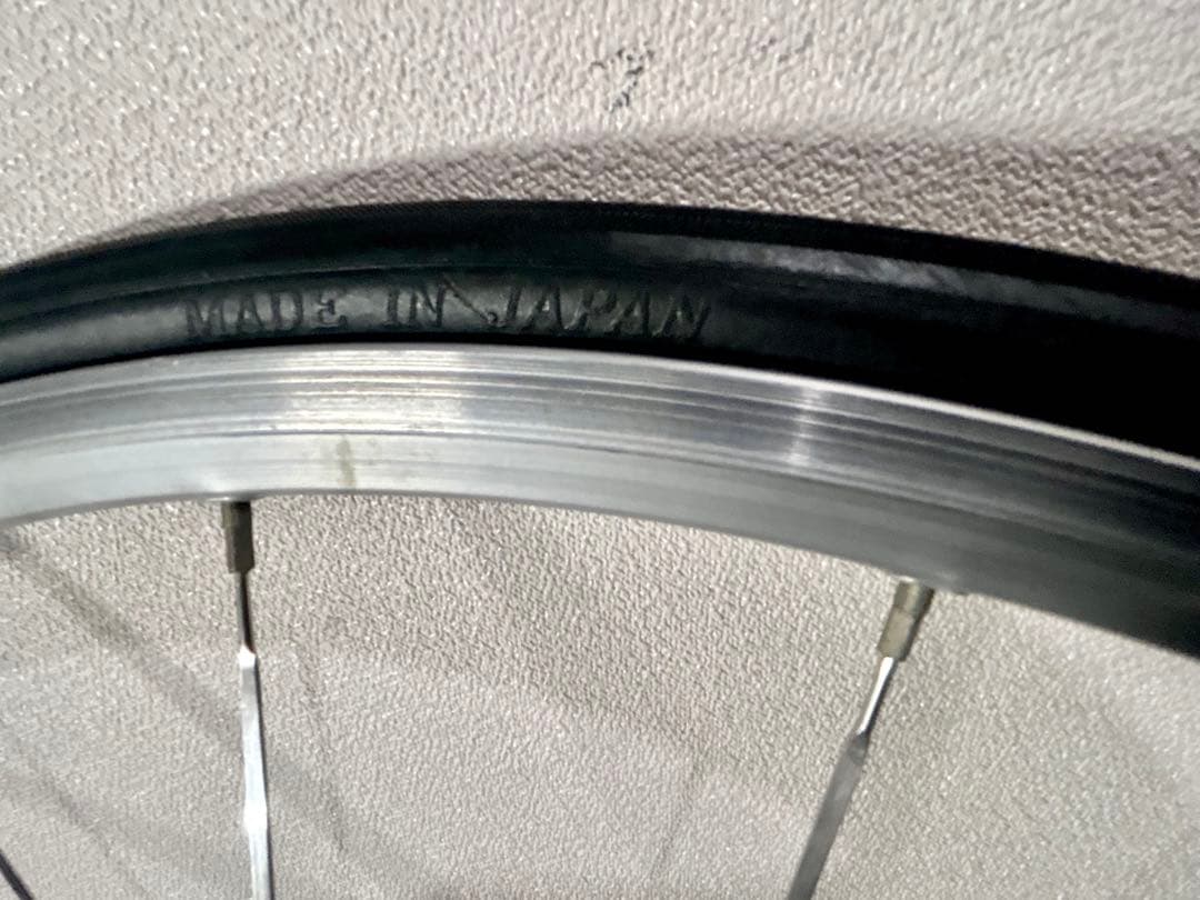 【Mavicマビック】AKSIUM RACE前輪＋日本製タイヤ重量1.14kg