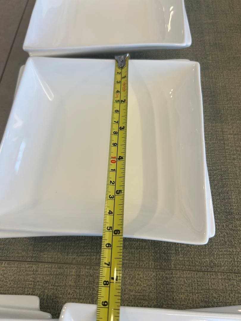 アメリカ購入　白&シンプル＆デザインの食器10枚セット