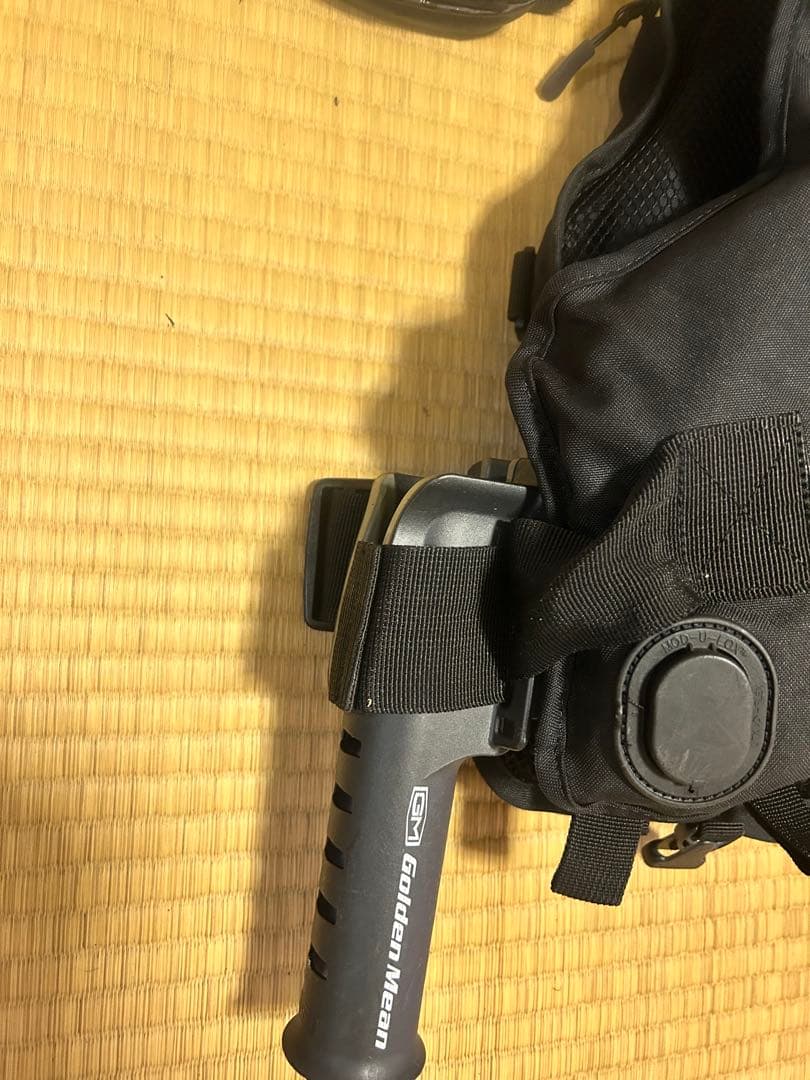 Pazdesign Saltwater Line フィッシングベストパズデザイン