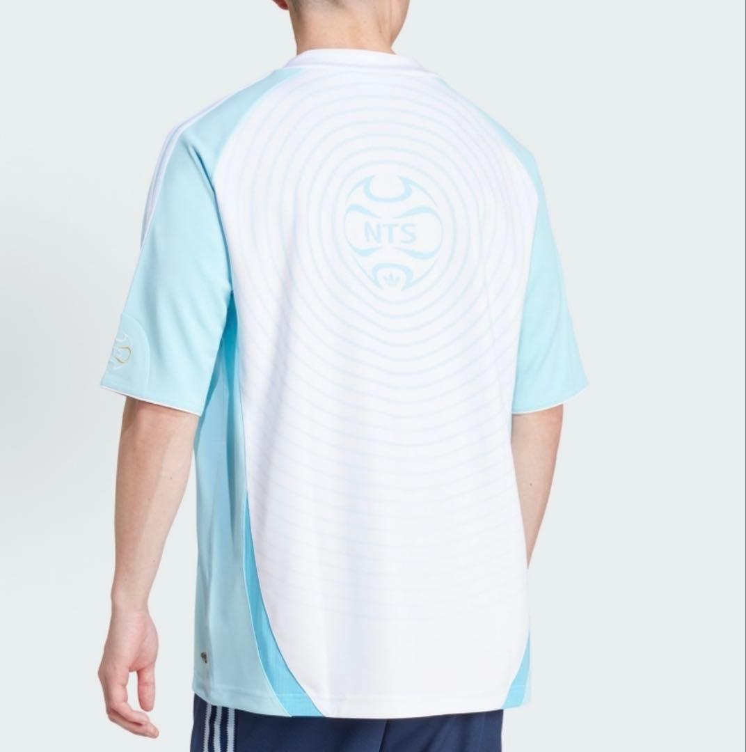 新品S Adidas×NTS RADIO半袖Tシャツ ブルー JI5132