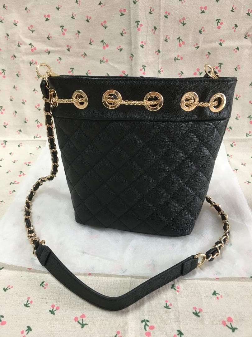 【ブラック】　ショルダーバッグ＜防塵袋付き＞黒　VIP 非売品