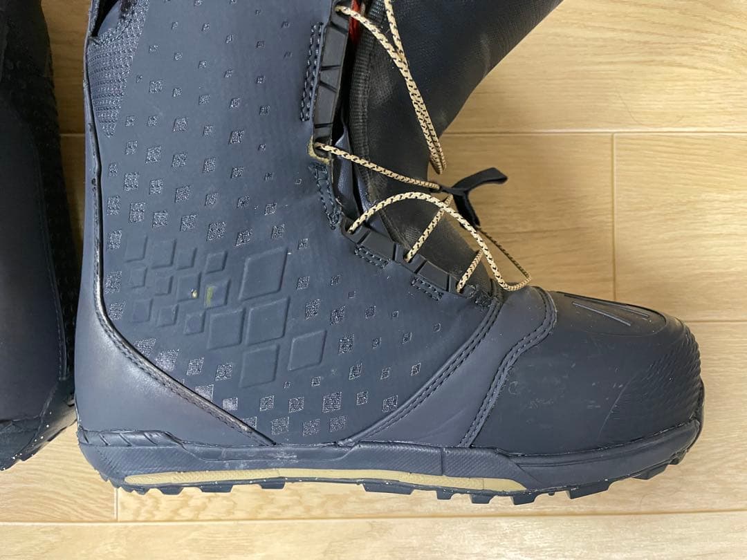 バートンアイオン（ BURTON ION）　アジアンフィット26.5cm